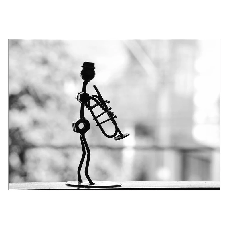 تابلو شاسی ونسونی طرح Nuty Musician سایز 30x40 سانتی متر