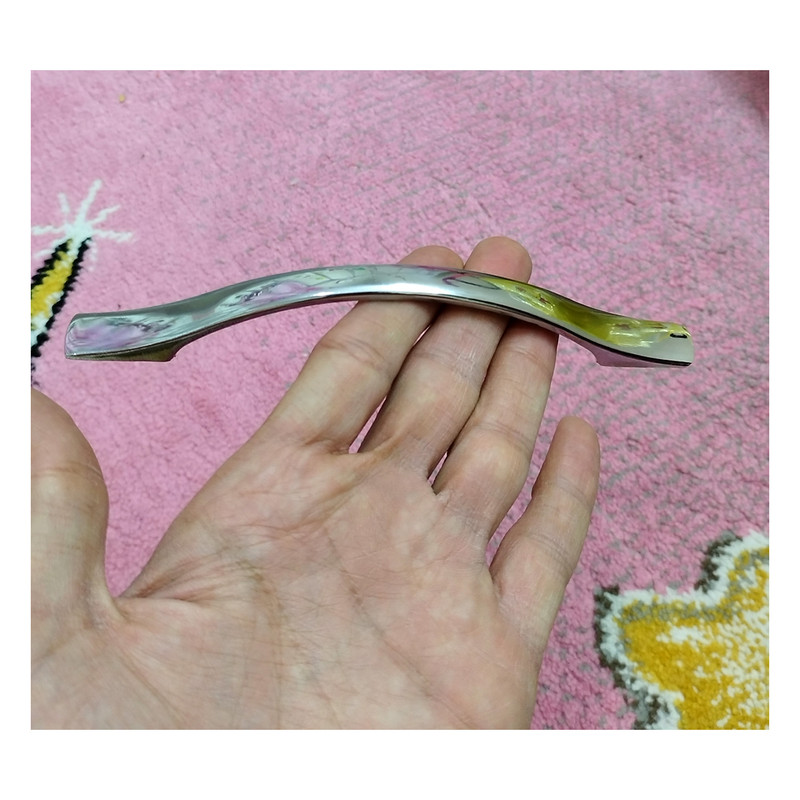 دستگیره کابینت و کمد مدل SD128 بسته 5 عددی دستگیره کابینت و کمد مدل SD128 بسته 5 عددی