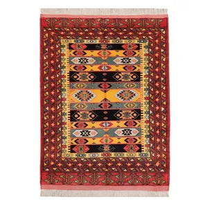 فرش دستباف یک و نیم متری طرح ترکمن مدل AA147
