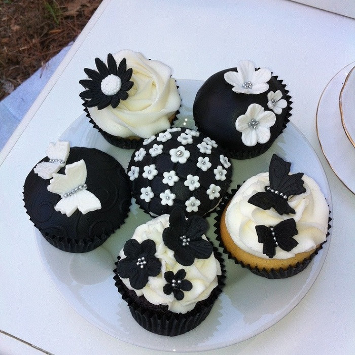 سیلیکون قالب گیری به گز مدل گل قلبی