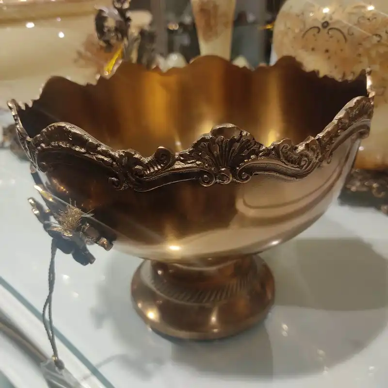 میوه خوری برنجی مدل پایه دار کد 99501