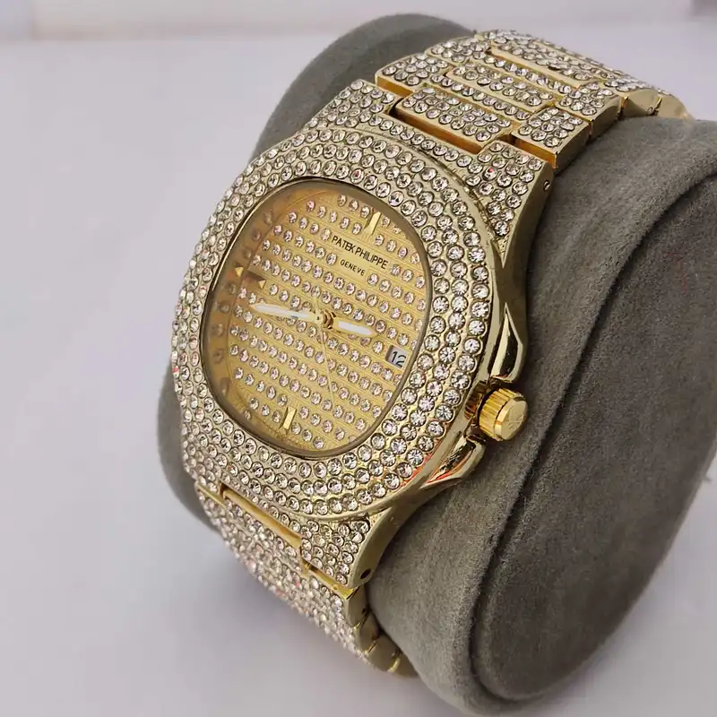 ساعت مچی عقربه ای زنانه مدل فول نگین