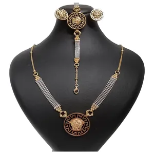 نیم ست طلا 18 عیار زنانه گالری یارطلا کد SR120