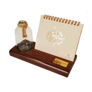 تقویم رومیزی سال 1400 پدیده نقش مدل plant place