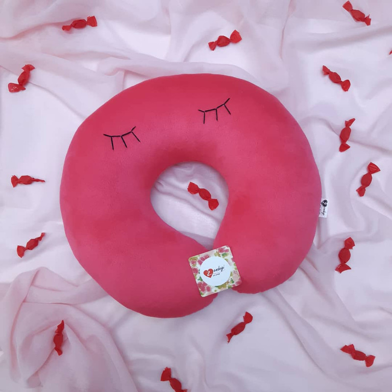 بالش دور گردنی گروه هنری زندگی طرح مژه ای کد MM-10