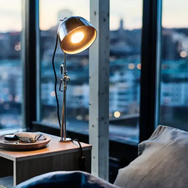 چراغ مطالعه ایکیا مدل RÅVAROR