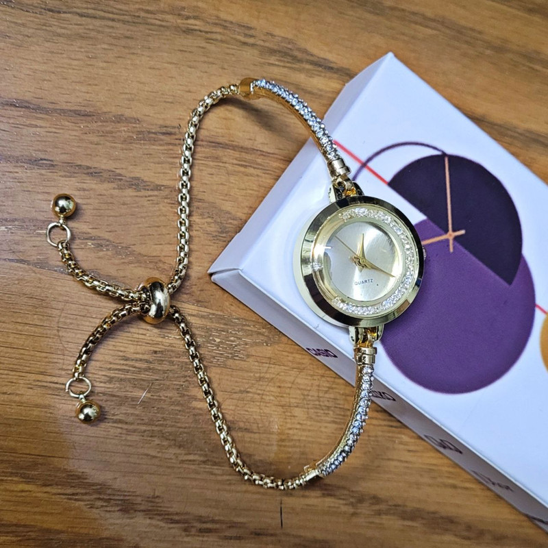 ساعت مچی عقربه ای زنانه مدل قفل کرواتی 01