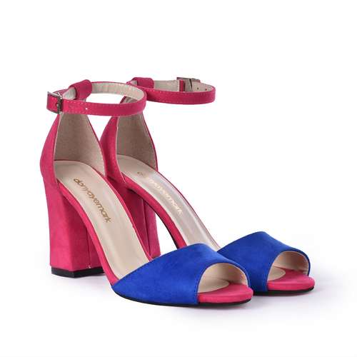 صندل زنانه دنیای مارک مدل آماندا صندل زنانه دنیای مارک مدل آماندا