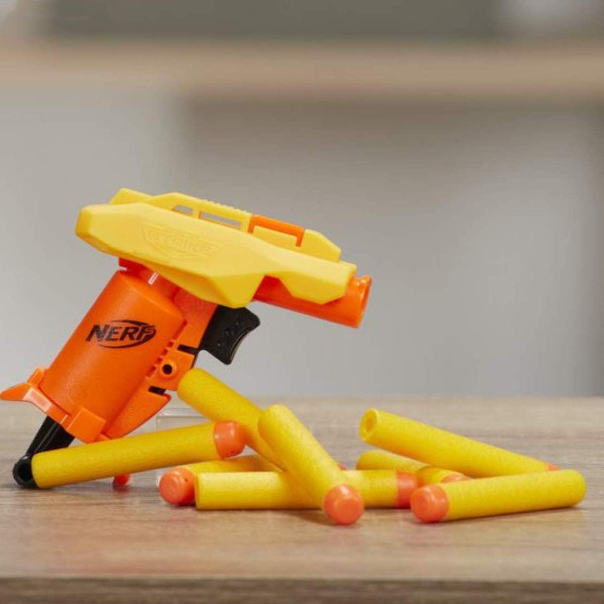 تفنگ بازی نرف مدل Nerf Alpha Strike Stinger کد 112 تفنگ بازی نرف مدل Nerf Alpha Strike Stinger کد 112