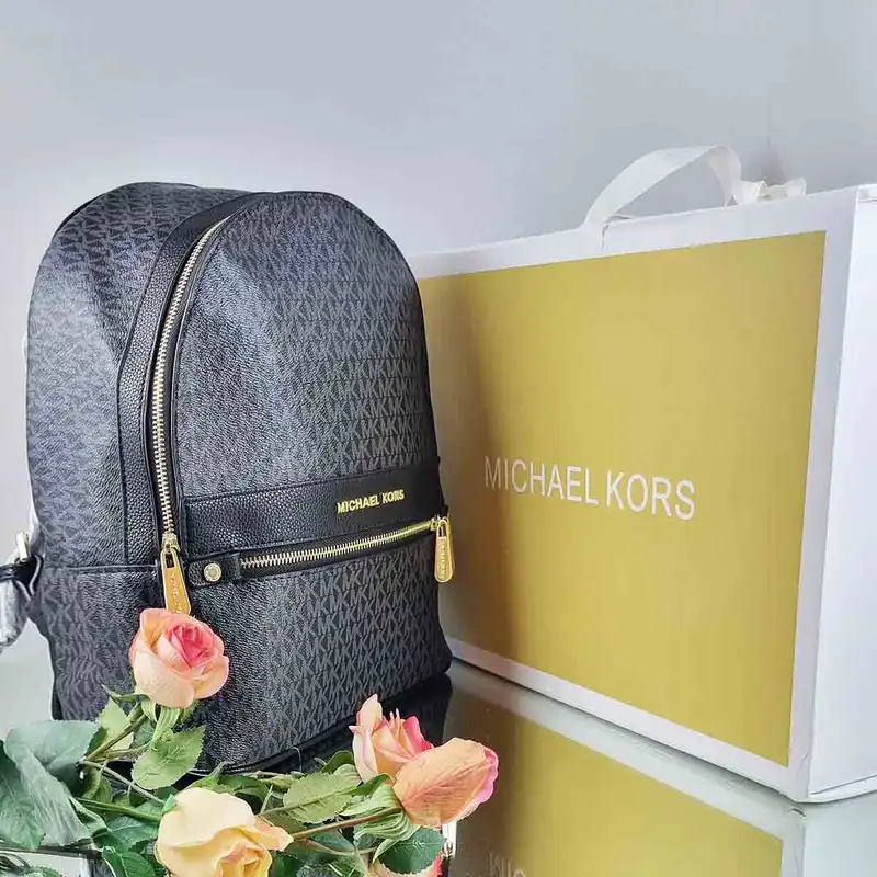 کوله پشتی مایکل کورس مدل a1