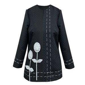 مانتو زنانه مدل ژاکارد کوک دوزی گل رز رنگ مشکی