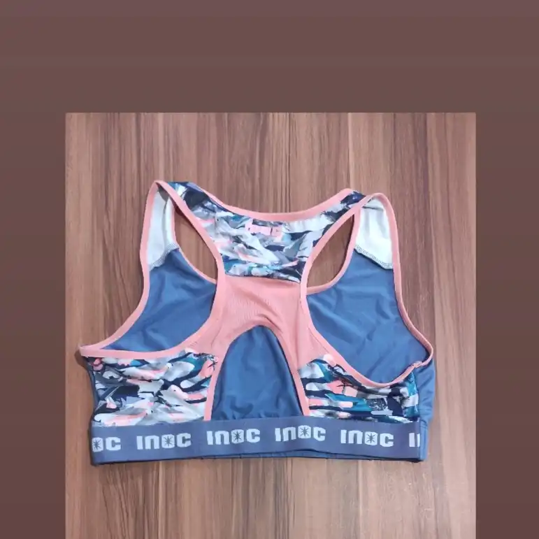 نیم تنه ورزشی زنانه آینوس مدل In2024
