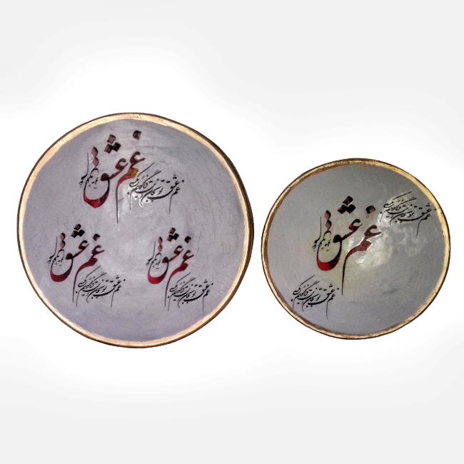 بشقاب دیوارکوب سفالی طرح غم عشق مجموعه ۲ عددی