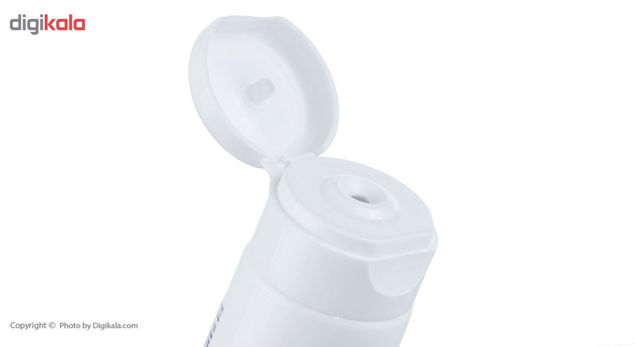 کرم مرطوب کننده و نرم کننده دست و صورت ساویز مدل Almond مقدار 75 گرم