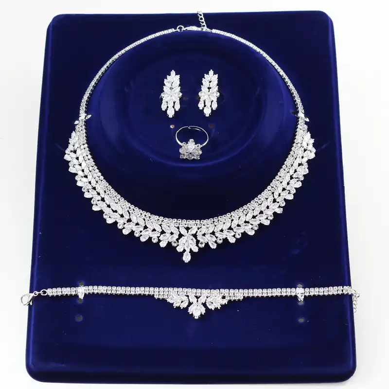 ست زنانه مدل عروس کد se226