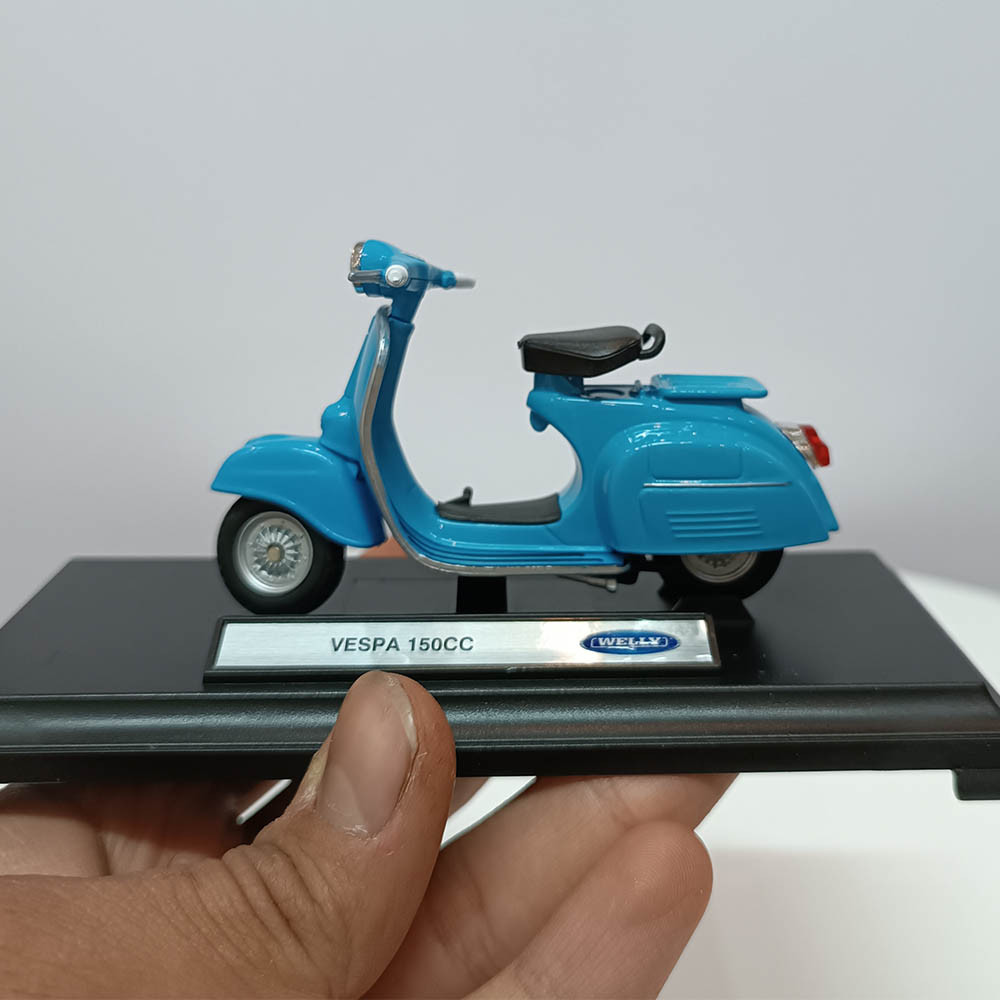 ماکت موتور ولی مدل وسپا 150cc ماکت موتور ولی مدل وسپا 150cc