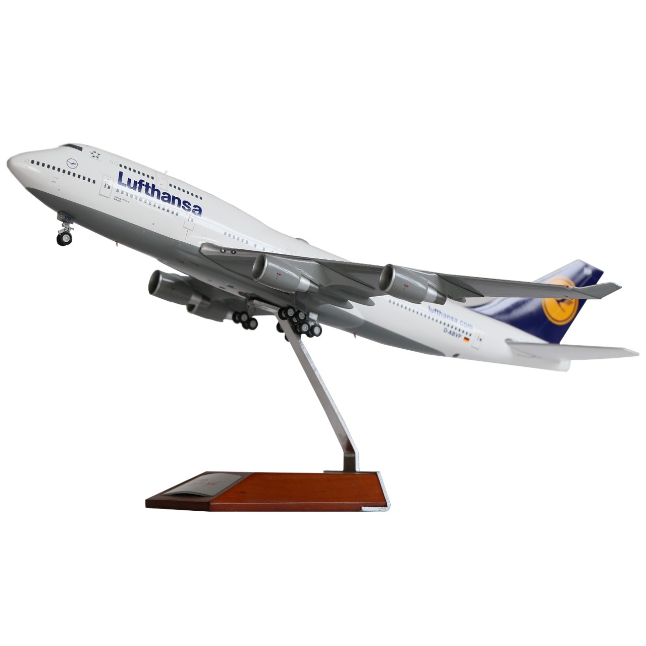 ماکت هواپیمای بویینگ 747 برند هرپا مدل لوفتانزا 1/200