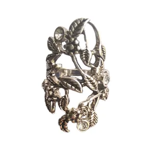 انگشتر زنانه آی ام مدل برگ کد 15