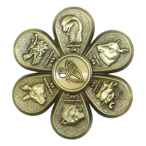 اسپینر دستی مدل Astrology