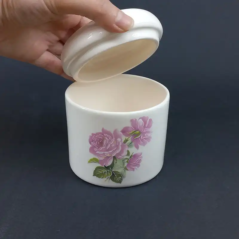 قندان سرامیکی مدل استوانه طرح گل رز بهشتی