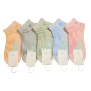 جوراب دخترانه مدل پشت قلبی کد 01028 بسته 5 عددی