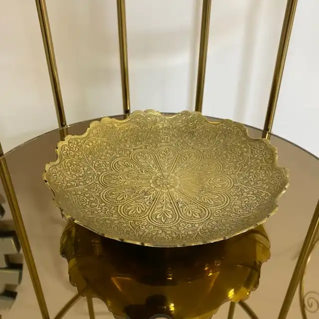 شیرینی خوری برنجی مدل گلبرگ2064