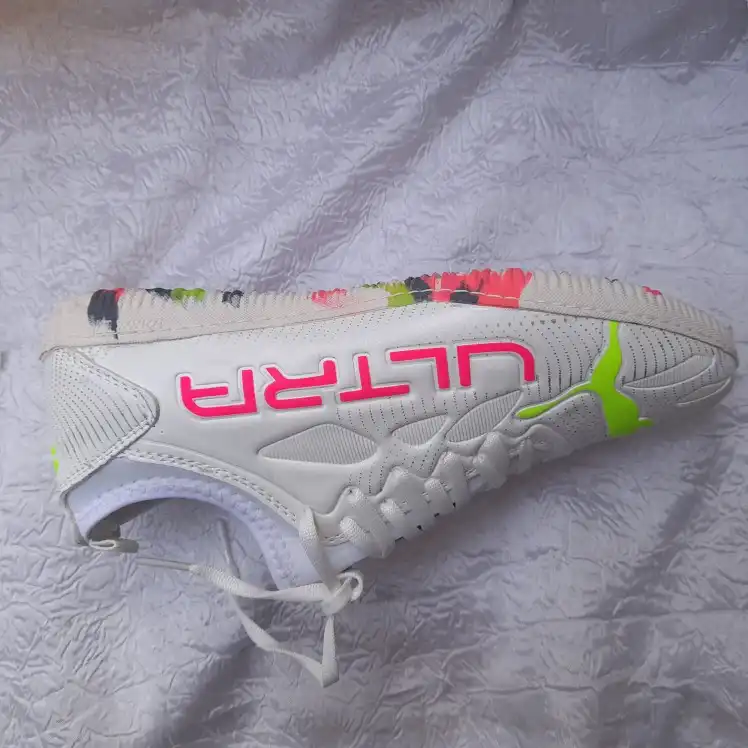 کفش فوتسال مردانه مدل نیم جورابی