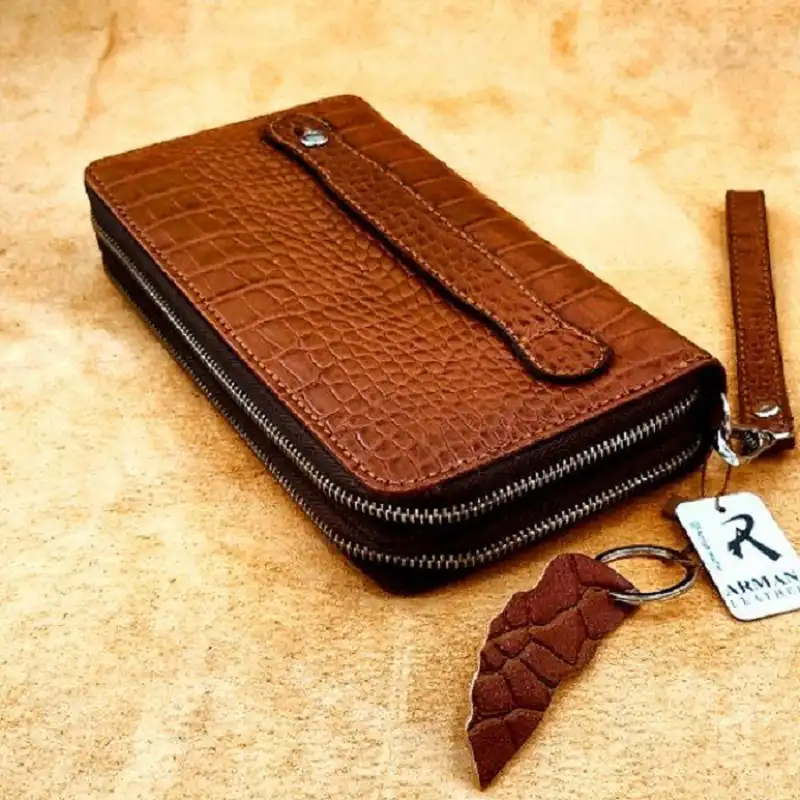 کیف پاسپورتی چرم آرمان مدل کروکودیل 601