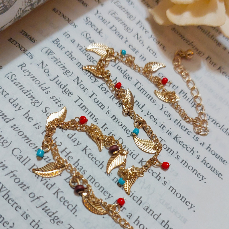 پابند زنانه مدل برگ و مهره پابند زنانه مدل برگ و مهره