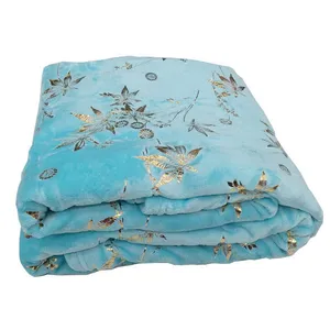 پتو مسافرتی طرح گلبرگ و ماه و ستاره سایز 220x230 سانتی متر