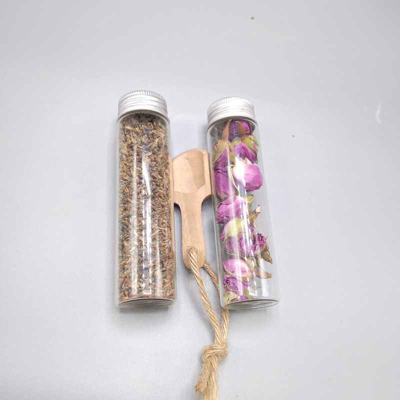 نمک حمام رز گلد مدل ROSE & LAVENDER وزن 1000 گرم نمک حمام رز گلد مدل ROSE & LAVENDER وزن 1000 گرم