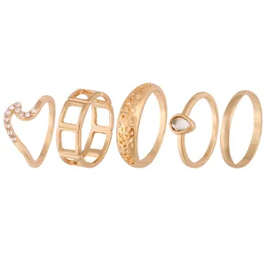 انگشتر زنانه مدل 3415045 مجموعه 5 عددی