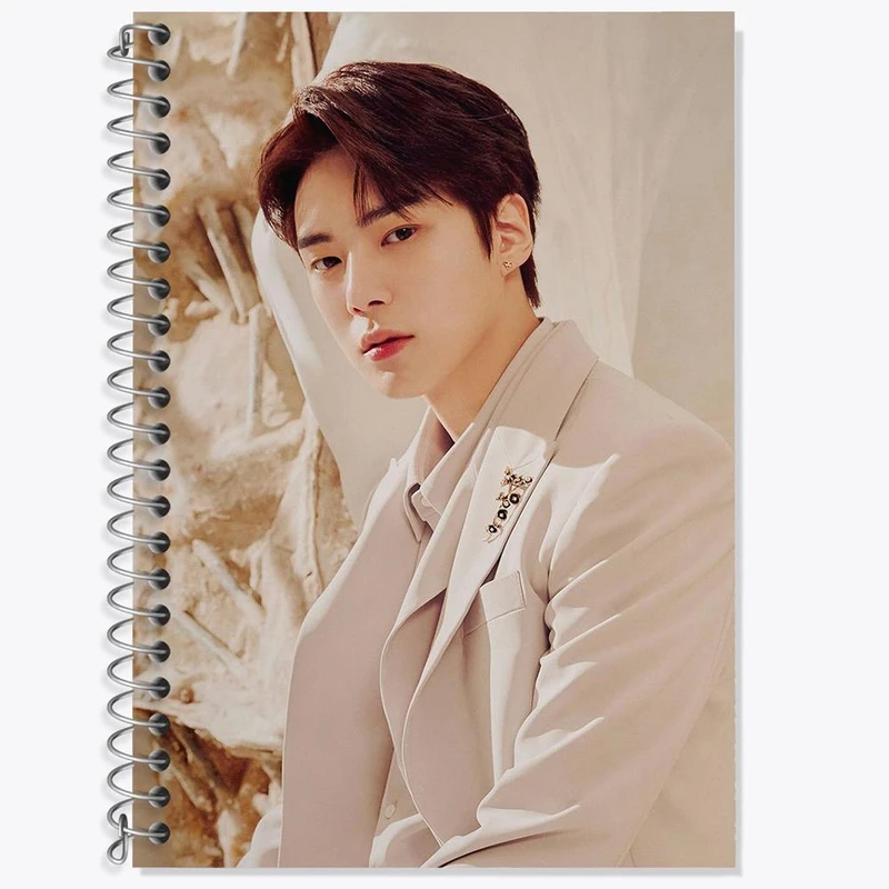 دفتر لغت 50 برگ خندالو مدل مینهیوک گروه مانستا اکس MONSTA X کد 21172