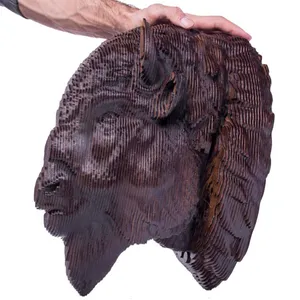 مجسمه دکوراتیه مدل  بیسون دیواری