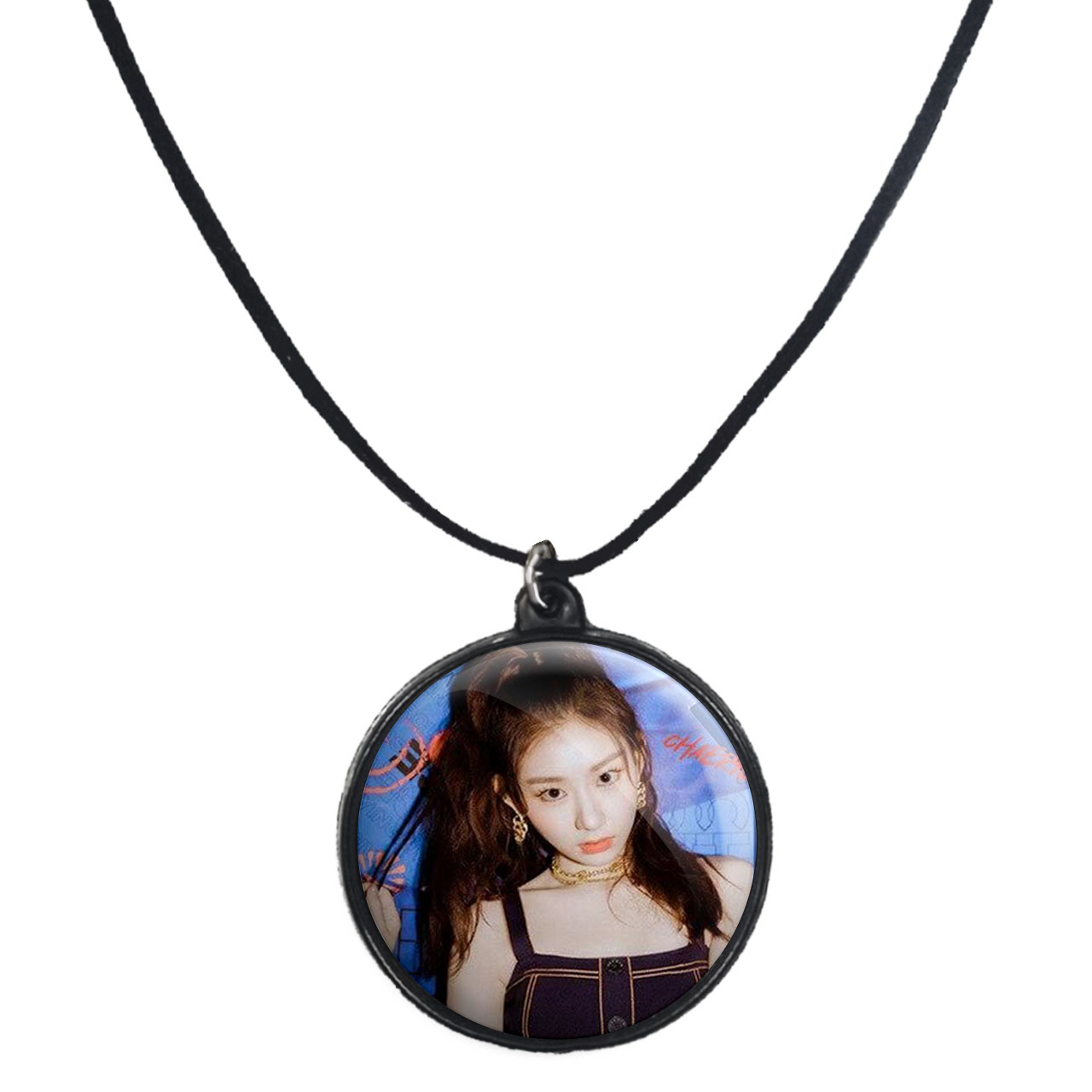 گردنبند پرمانه طرح گروه موسیقی ایتزی کد pmb.13276 مدل دو طرفه