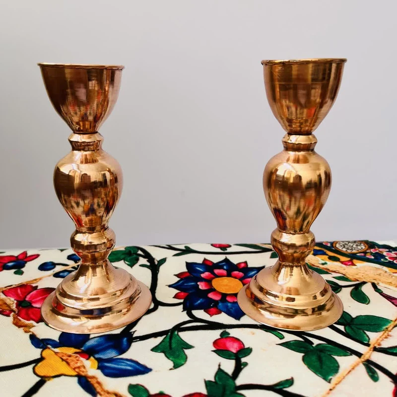 عکس شماره 5 : شمعدان مسی مدل مروارید کد zh373