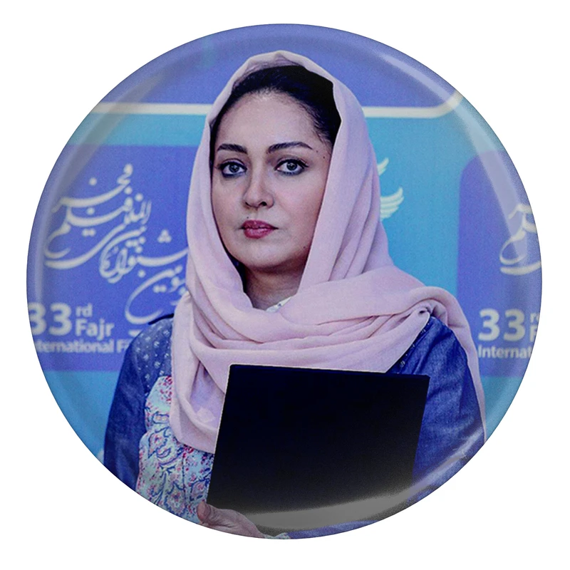 مگنت طرح نیکی کریمی مدل S8920 