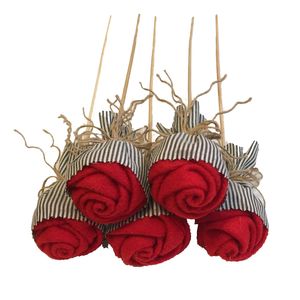نقد و بررسی گل مصنوعی بانیبو مدل Rose Flower مجموعه 5 عددی توسط خریداران