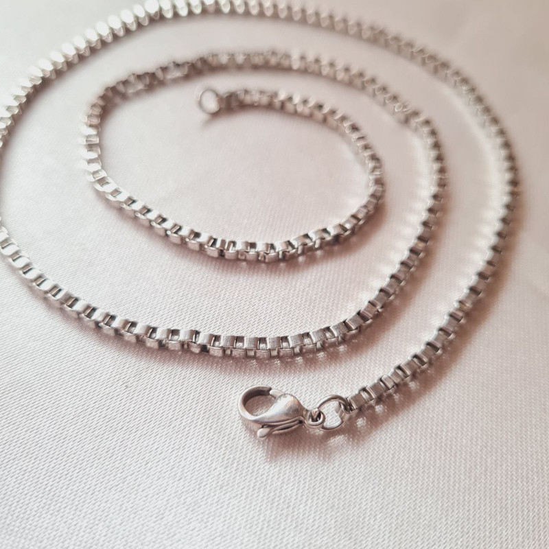 زنجیر زنانه استینلس استیل مدل ونیزی کد j10