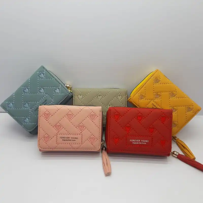 کیف پول زنانه مدل قلبی