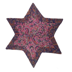 رومیزی ترمه مدل ستاره 16 سایز 36x36 سانتیمتر