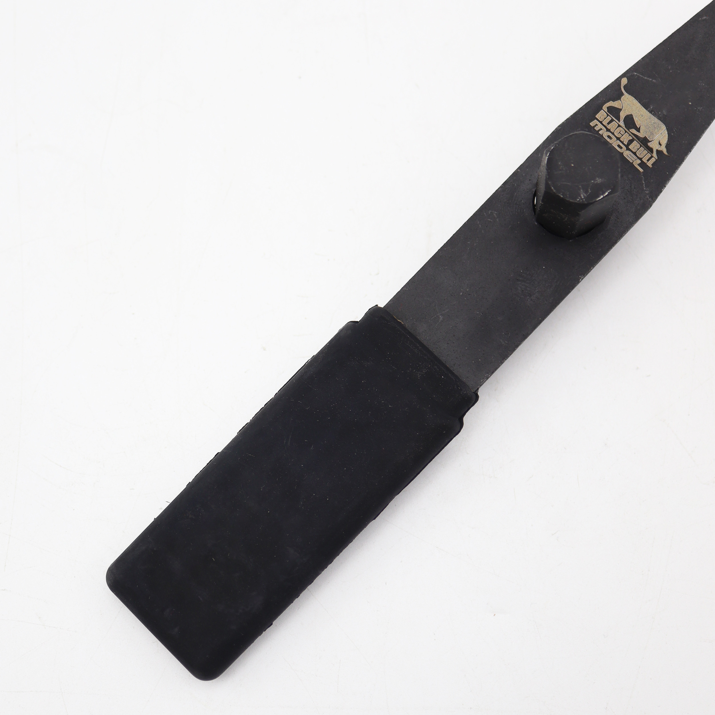 انبر بست جمع کن گردگیر پلوس مدل بلک بول کد YP-M09 سایز 7.5 اینچ