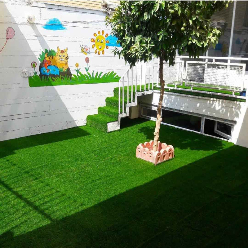 چمن مصنوعی مدل بهاری Europe-B15 سایز 1×2 متر
