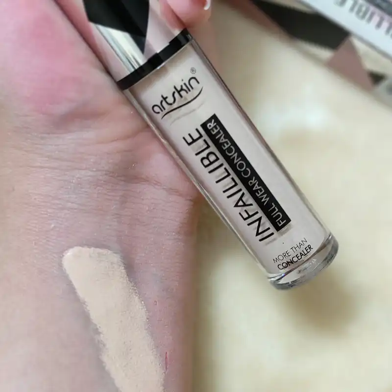 کانسیلر آرت‌اسکین مدل INFAILLIBLE شماره 001