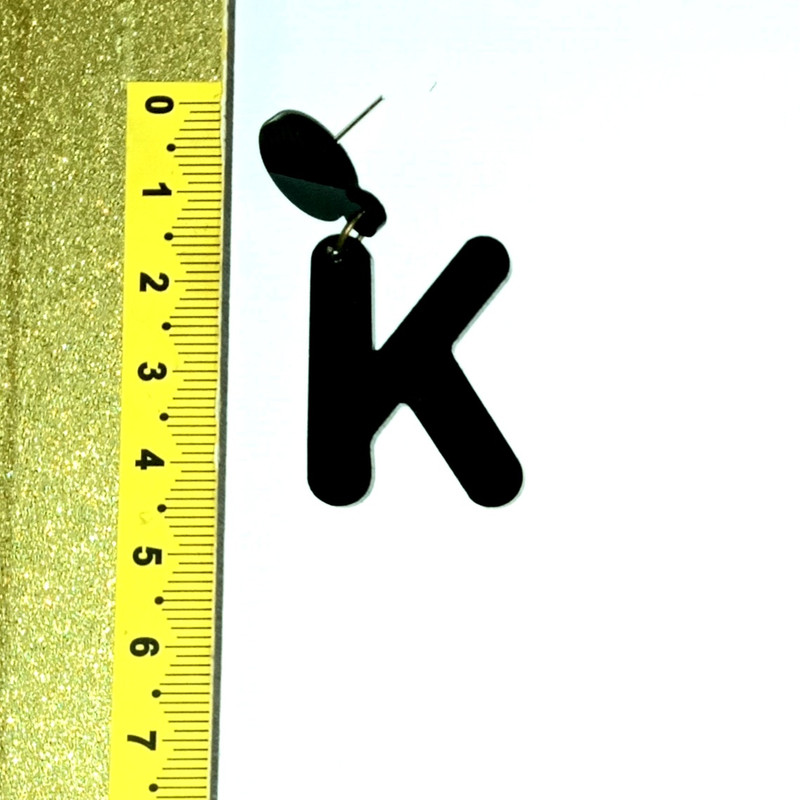 گوشواره دخترانه مدل حروف انگلیسی طرح K