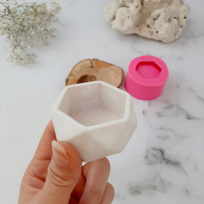 قالب شمع طرح شش ضلعی