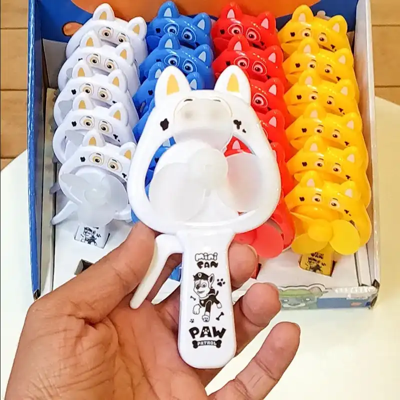 پنکه دستی طرح سگ های نگهبان