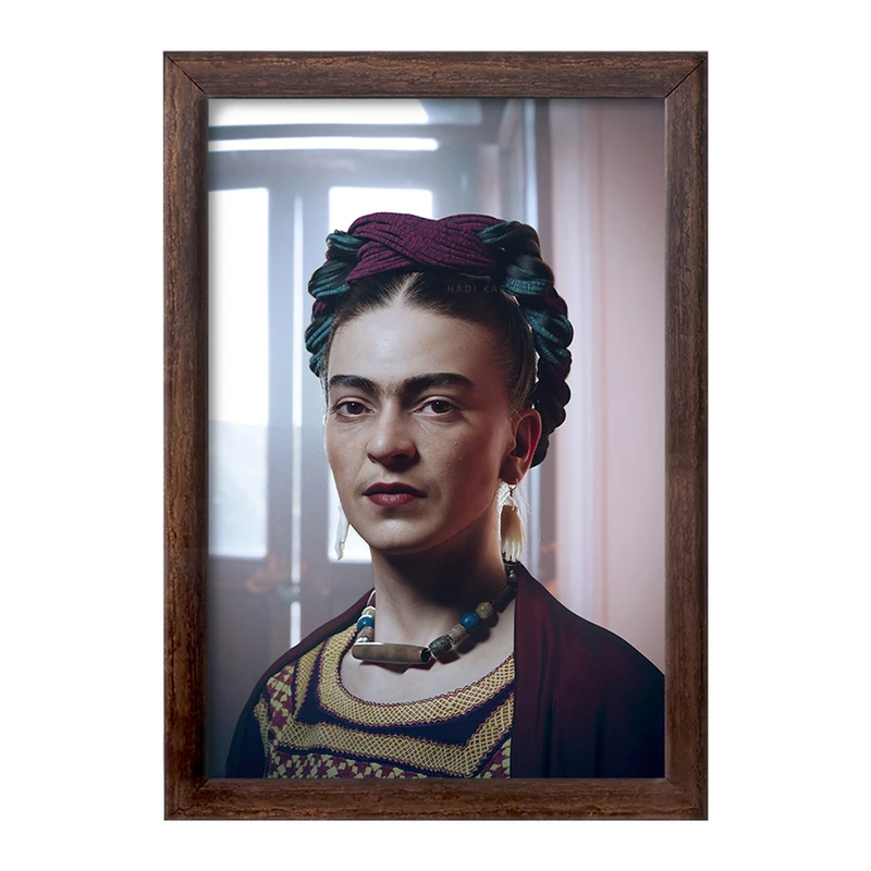 تابلو خندالو طرح فریدا کالو (Frida Kahlo) کد F889