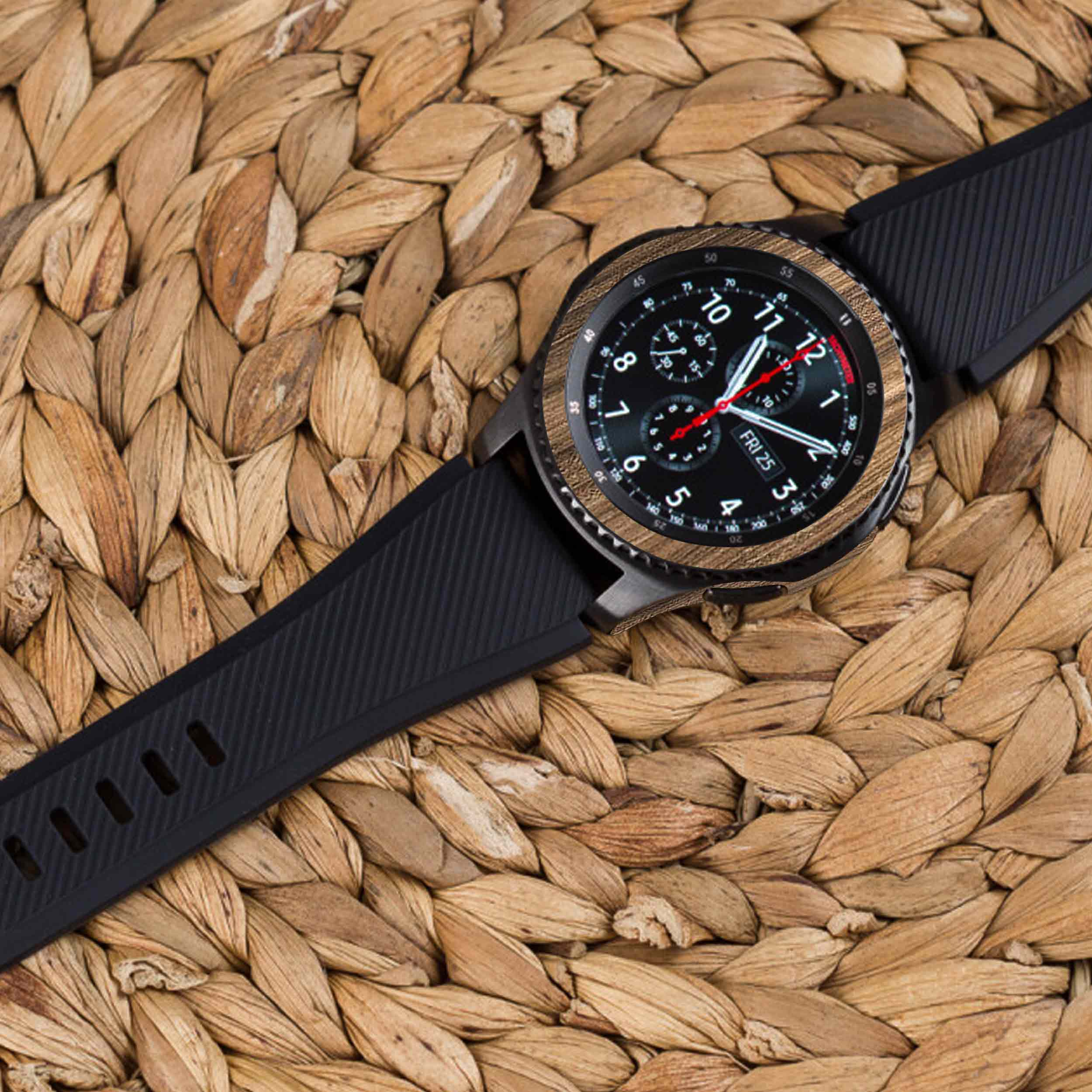 برچسب ماهوت طرح Light-Walnut-Wood مناسب برای ساعت هوشمند سامسونگ Galaxy Gear S3 Frontier