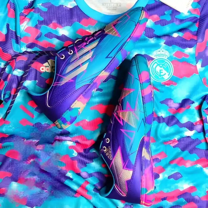 کفش فوتسال مدل چمپیونز لیگ سالنی